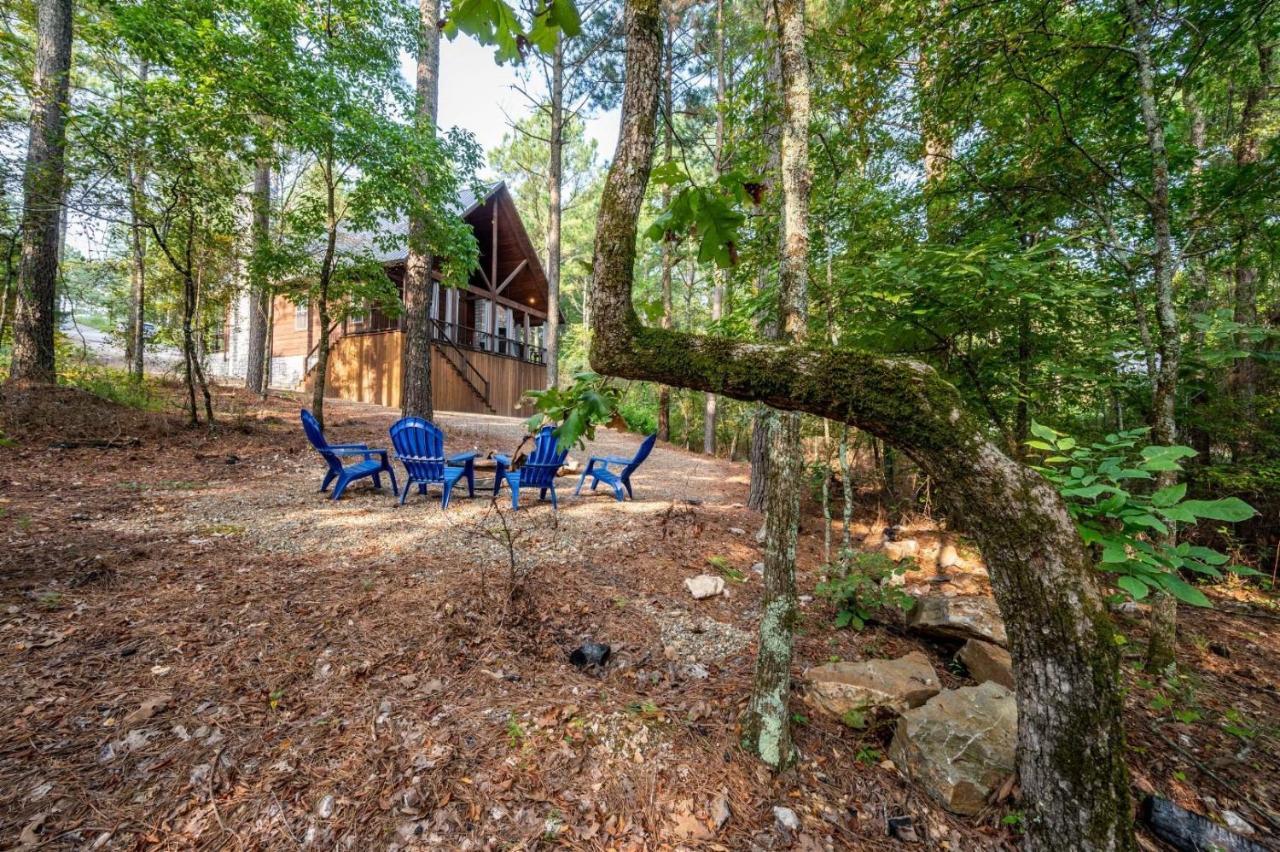 Stunning Luxury Cabin W Hot Tub And Fire Pit Holy Shiplap Is Perfect Romantic Couples Getaway 브로큰보우 외부 사진