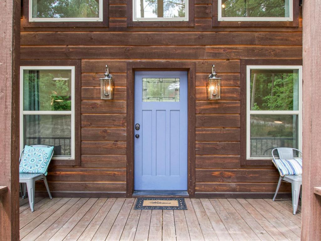 Stunning Luxury Cabin W Hot Tub And Fire Pit Holy Shiplap Is Perfect Romantic Couples Getaway 브로큰보우 외부 사진