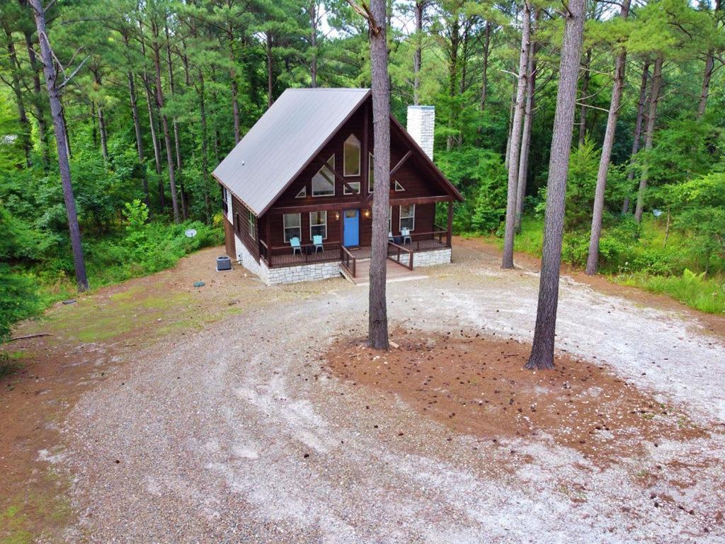 Stunning Luxury Cabin W Hot Tub And Fire Pit Holy Shiplap Is Perfect Romantic Couples Getaway 브로큰보우 외부 사진